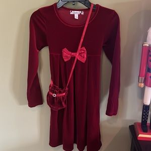 Adorable Girls Red Velvet Holiday Dress with Matching Purse & Bow. Size S.